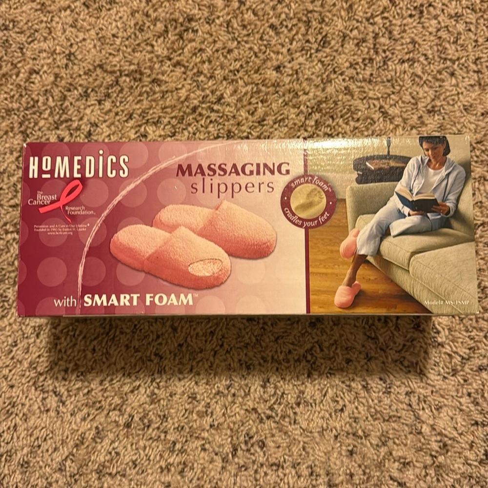 Massaging slippers
